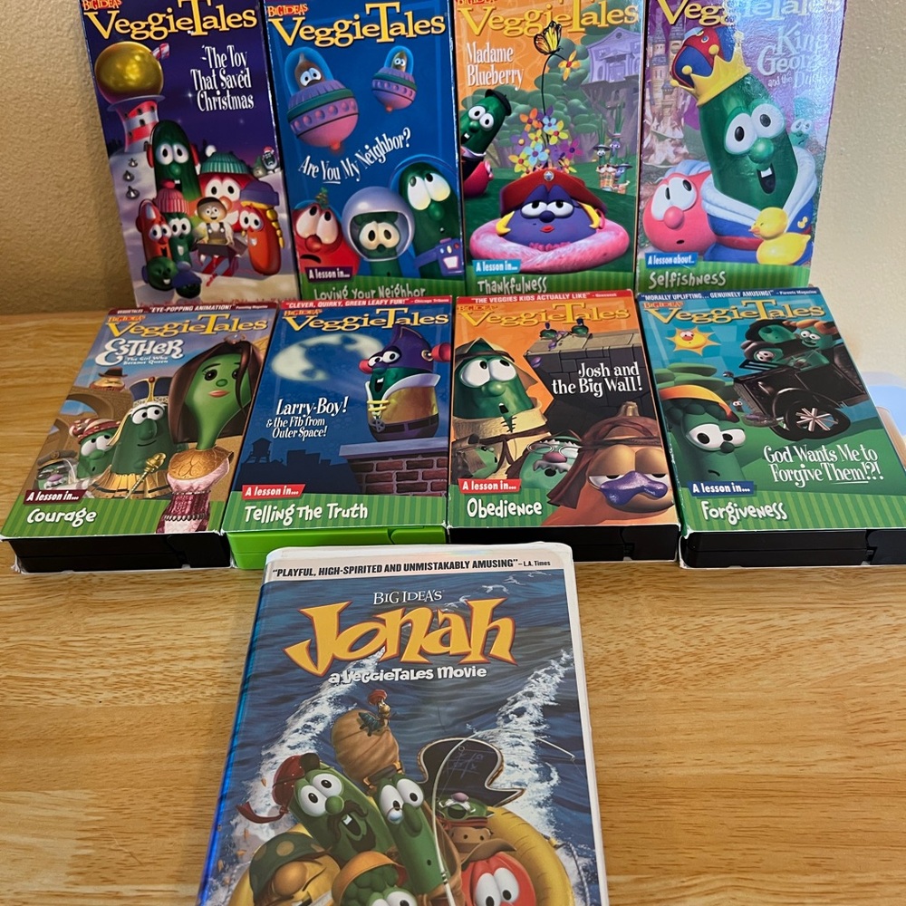 Veggie Tales VHS Larry Boy Kids Movie Lot Of 9 Plus Music CD Lessons God Bible